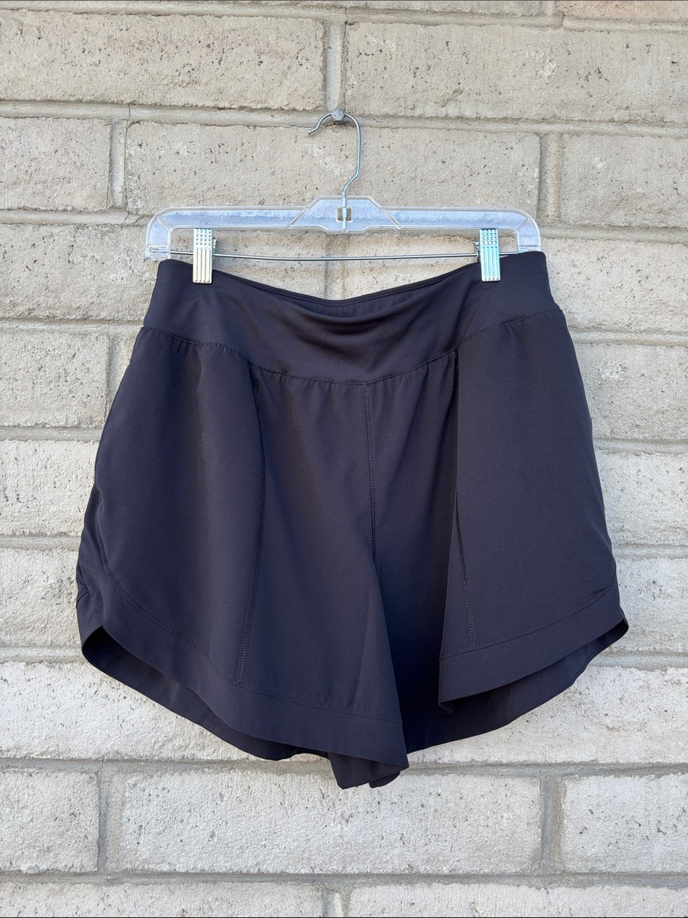 Tek Gear Women's Black Athletic Shorts with Pockets Size L